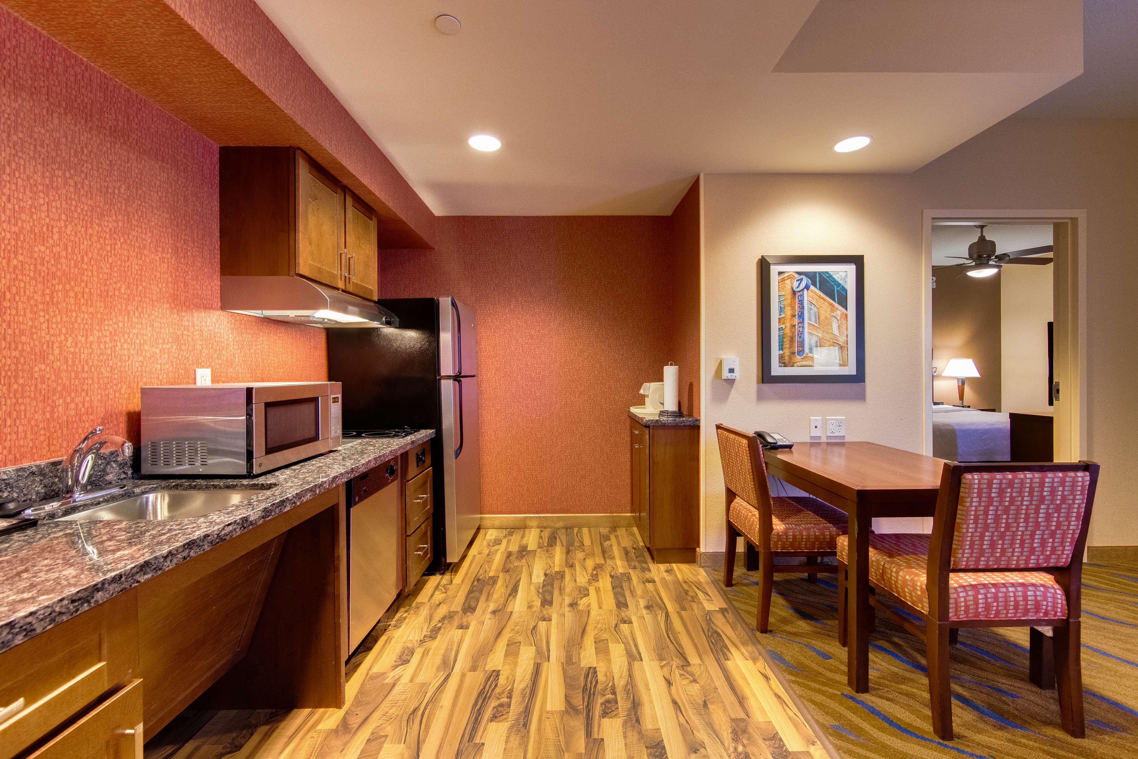 Homewood Suites By Hilton Oklahoma City-Bricktown Экстерьер фото